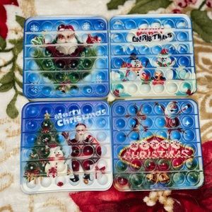 4 Christmas pop it’s